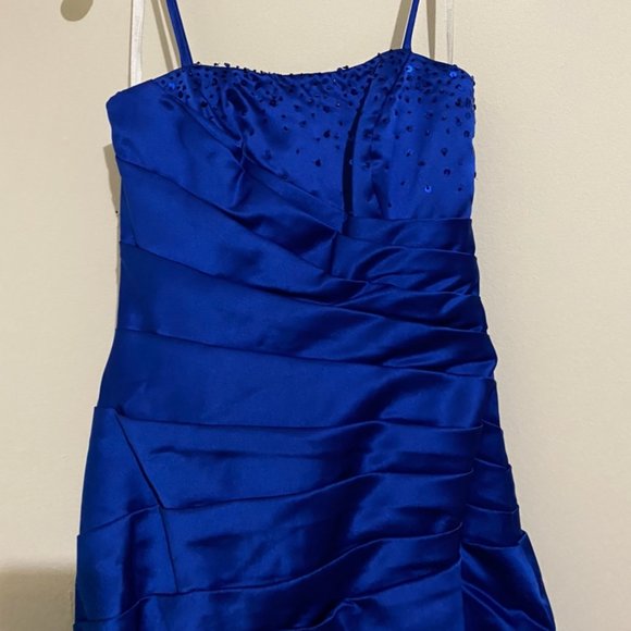 LAST CHANCE - Davids Bridal Horizon Bridesmaid Dress altered 2 - Picture 4 of 8